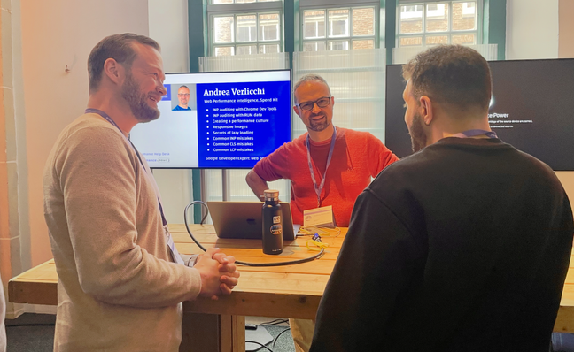 Me at the help desk session with Morten Sorth and Ismail Gunsaya from Skyscanner